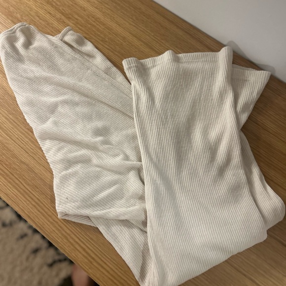 White pants - Picture 6 of 10